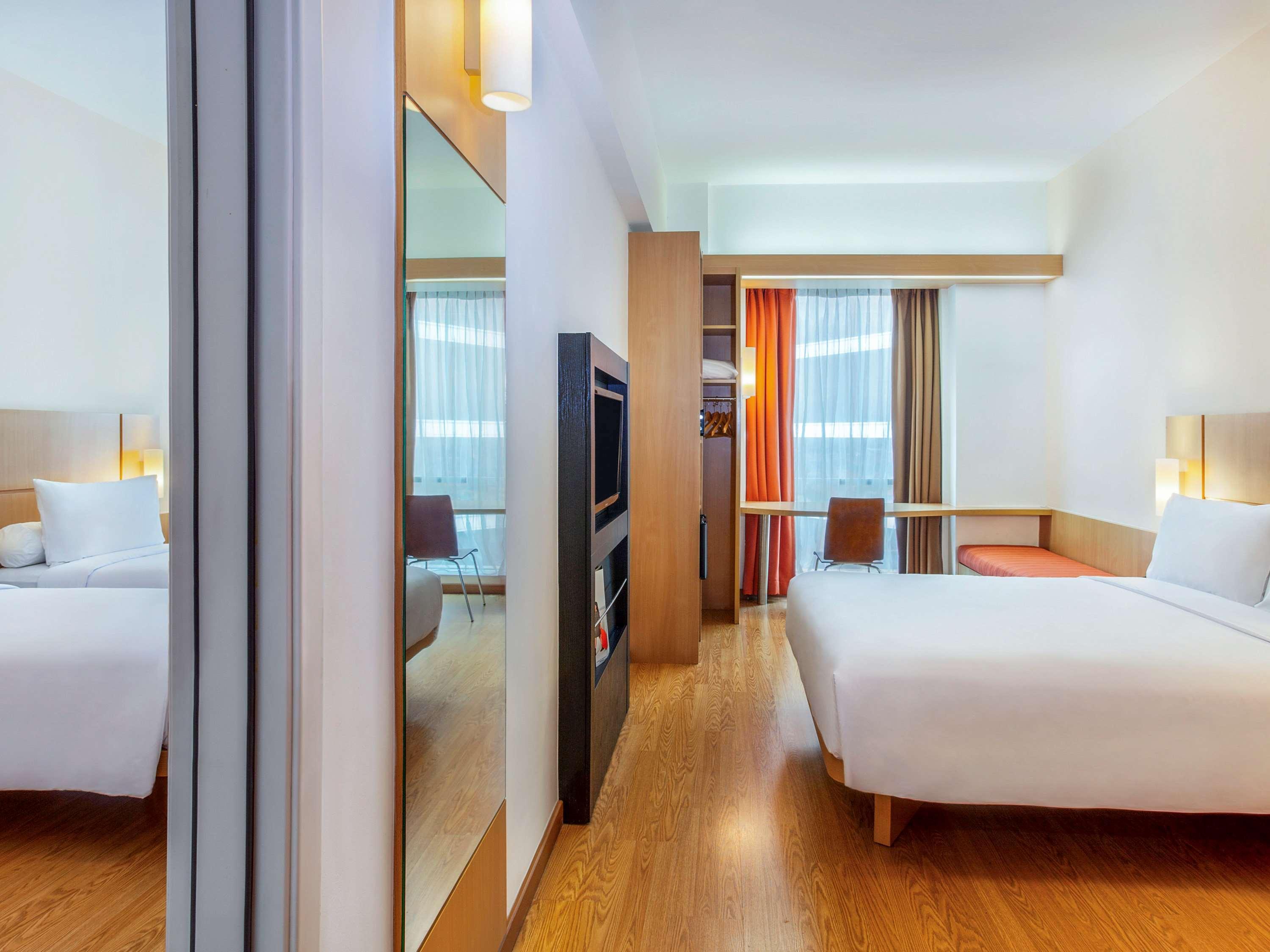 ไอบิส บันดุง ทรานส์ สตูดิโอ Hotel ภายนอก รูปภาพ