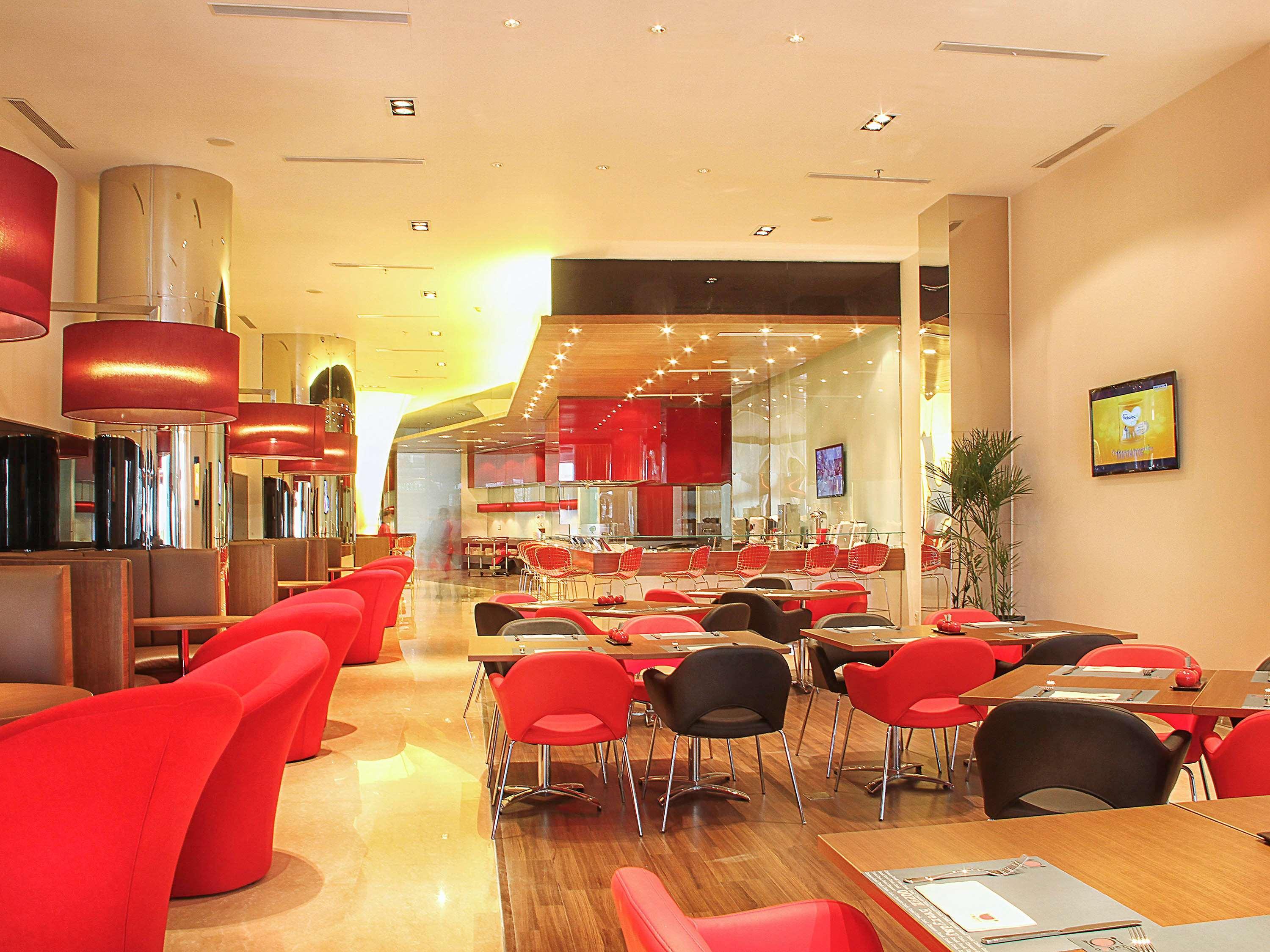 ไอบิส บันดุง ทรานส์ สตูดิโอ Hotel ภายนอก รูปภาพ