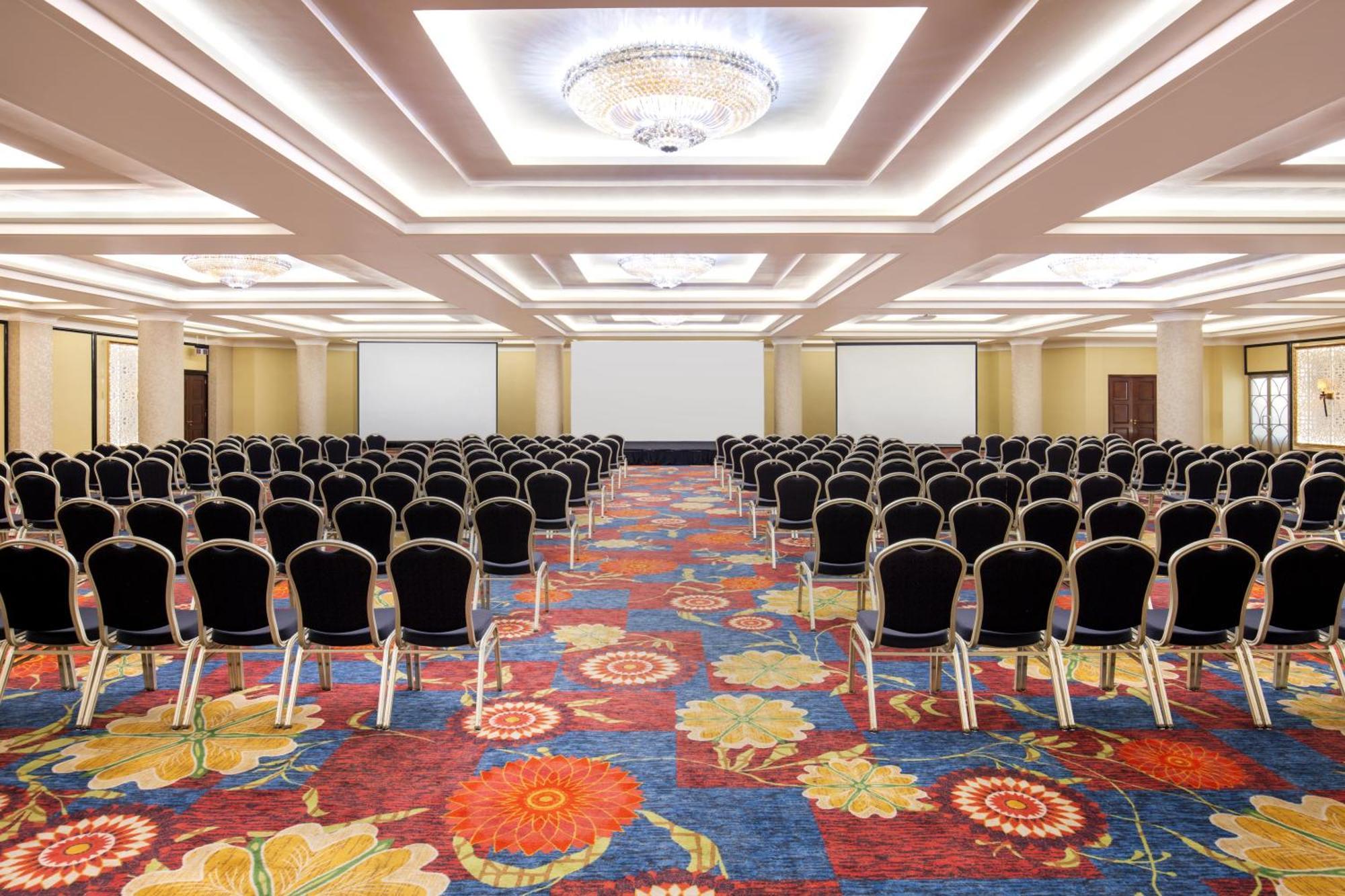 ไอบิส บันดุง ทรานส์ สตูดิโอ Hotel ภายนอก รูปภาพ